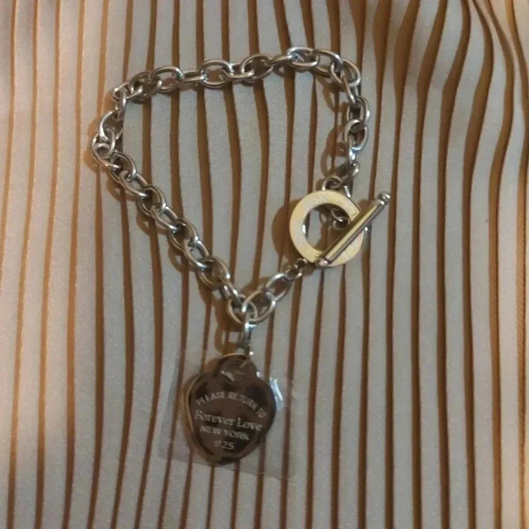 Fashion Heart Charm Silver Stainless  Steel Bracelet - NWOT - Picture 7 of 10